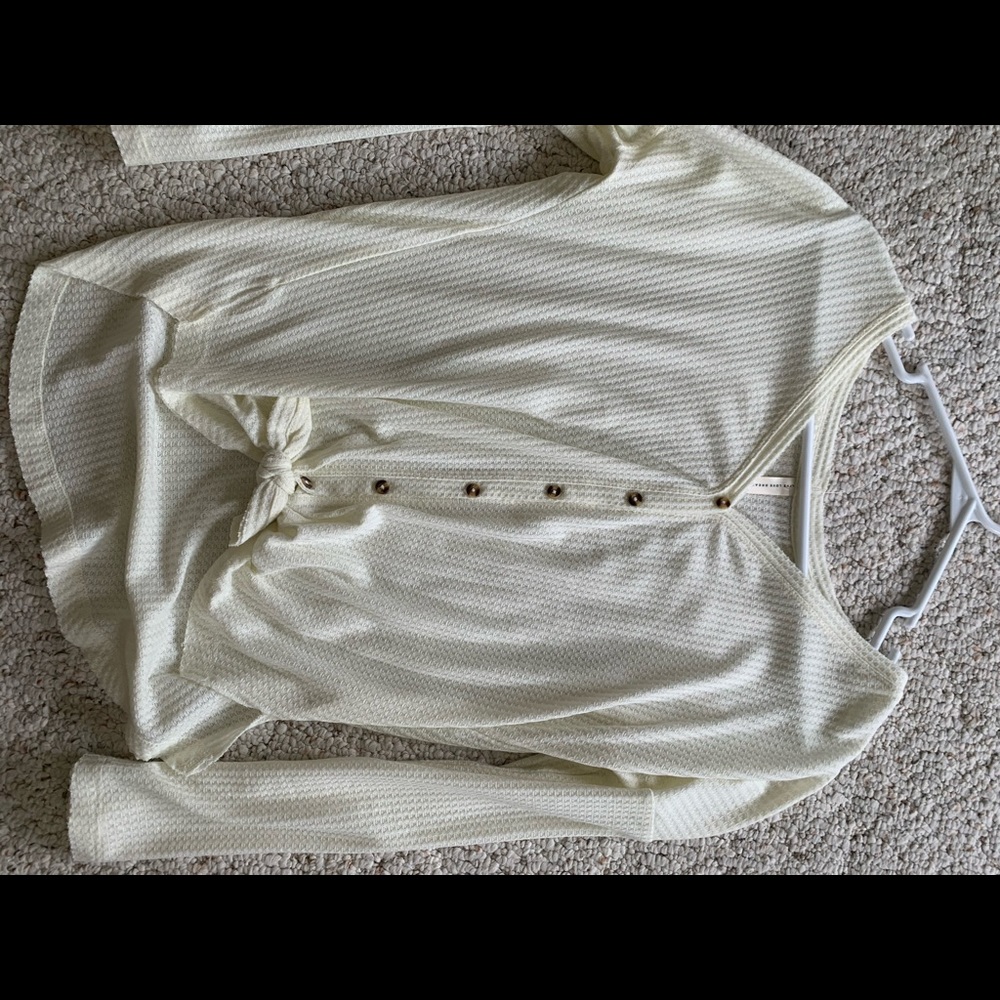 Button down shirt - Picture 2 of 2